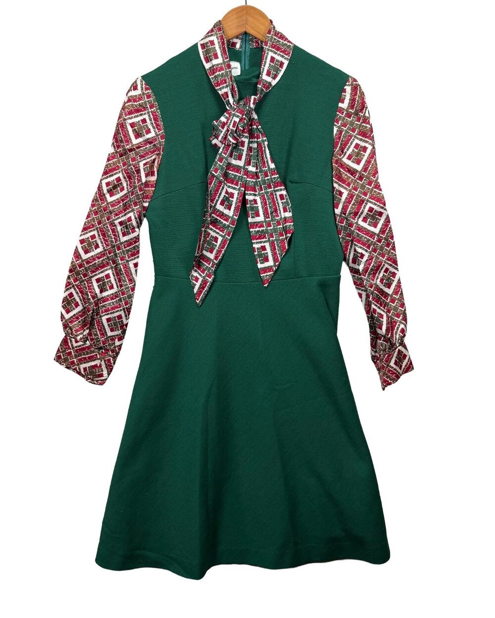 Rare Vintage 60’s Alison Ayres Dolly Mod Steward Dress Green Red Cottage sz 12